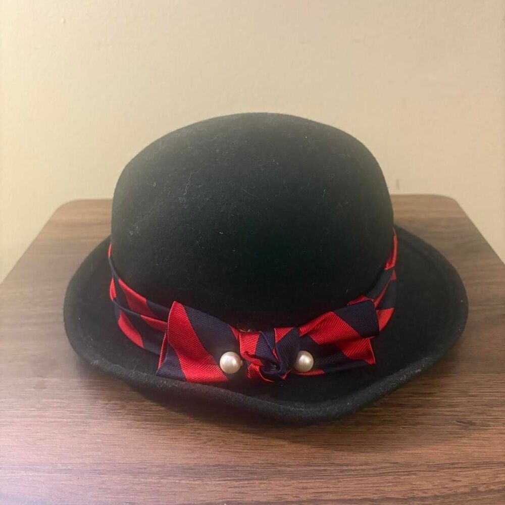 Kathy Women's Black and Red Hat